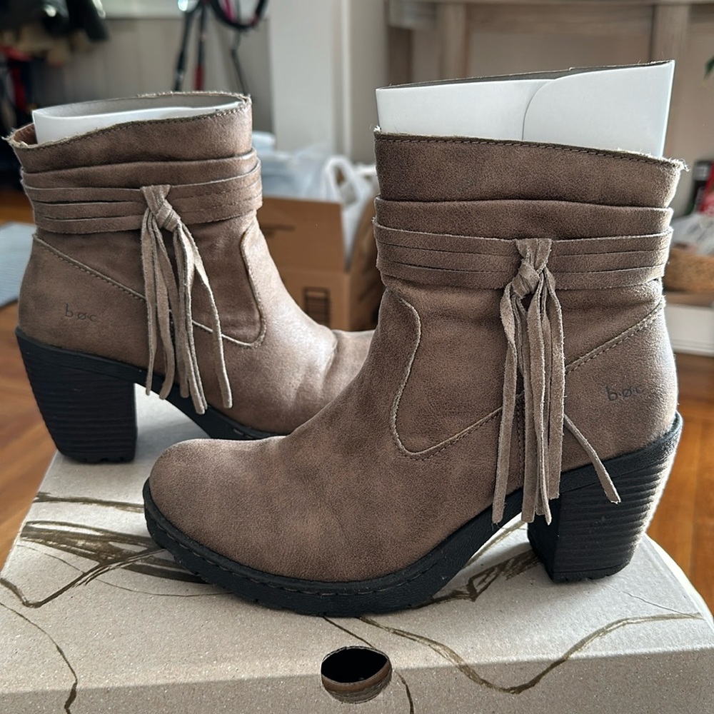 SOLD-B.O.C. Born Concept Taupe Ankle Boots Size 6.5M